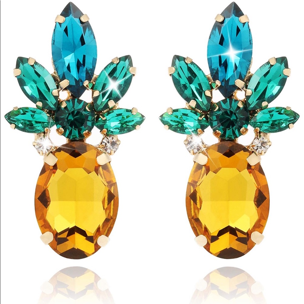 Glass, Pineapple Earrings BRAND NEW!